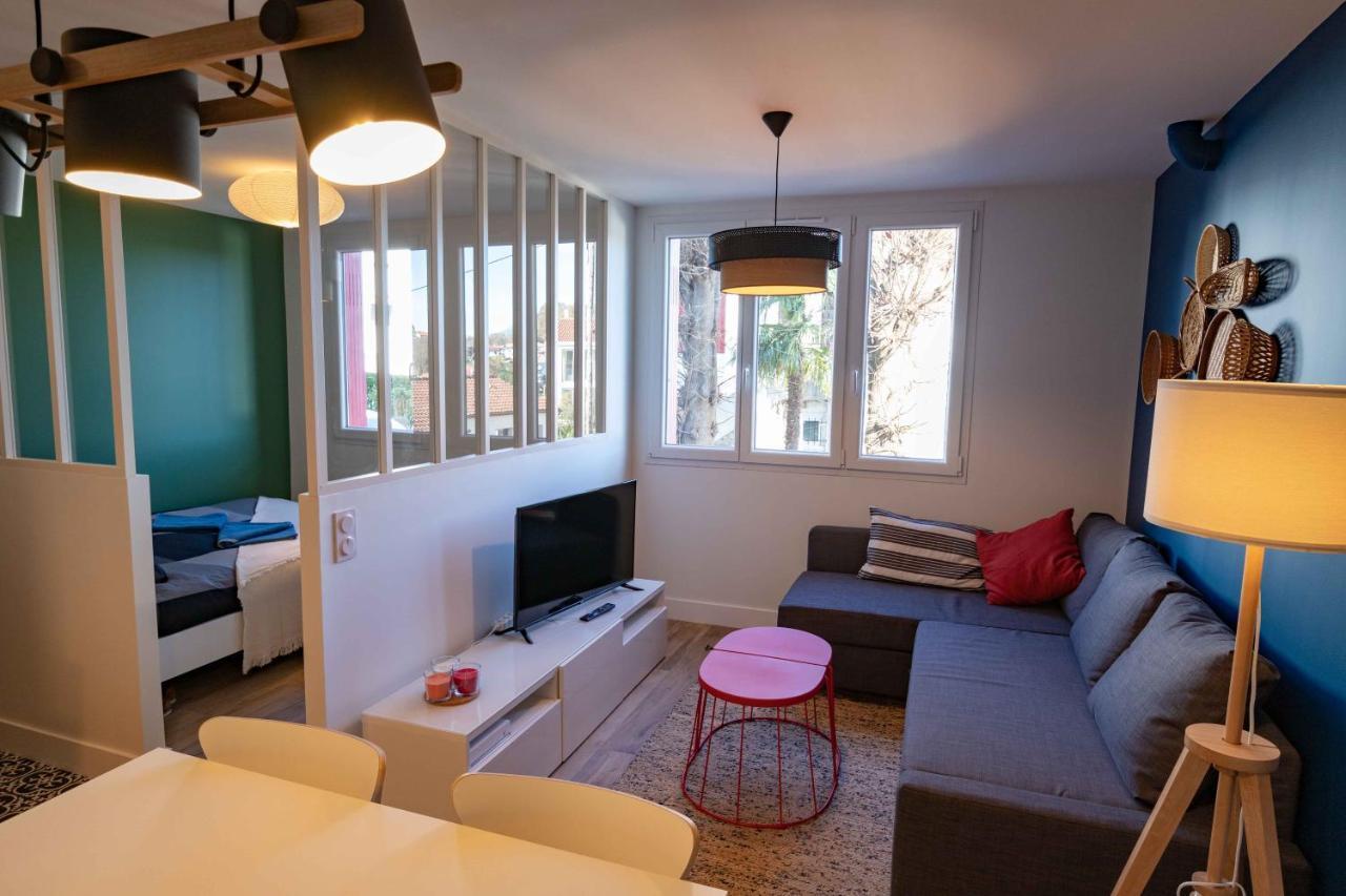 Goxoa - Appartement au Calme, Centre Ville, Parking - WiFi&Netflix Hendaye Exterior foto